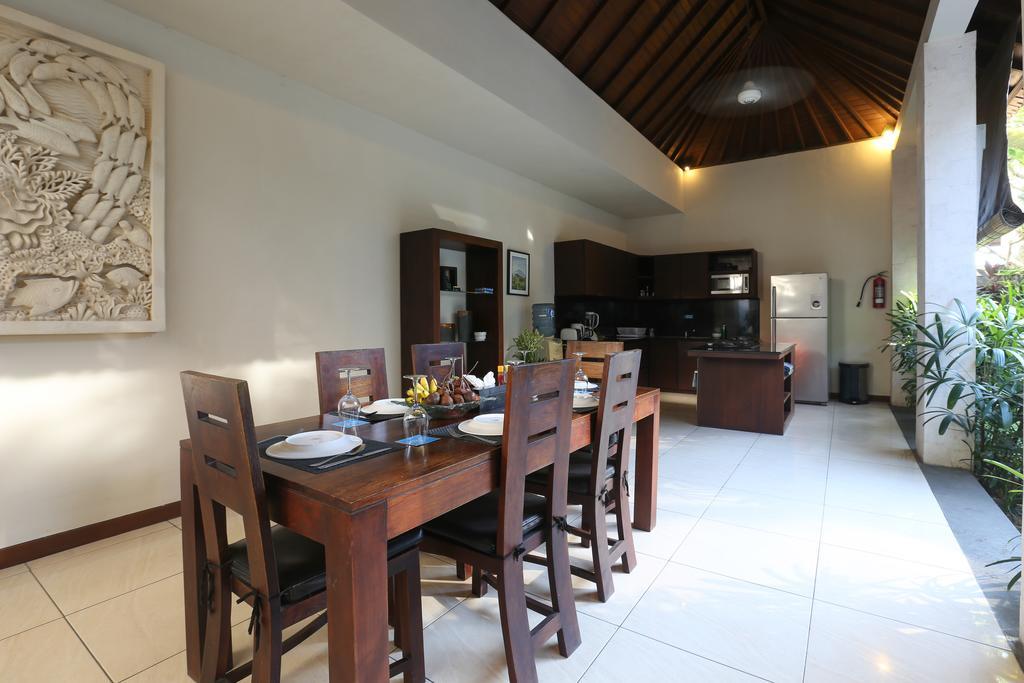 Villa Echo Beach Кута Екстериор снимка